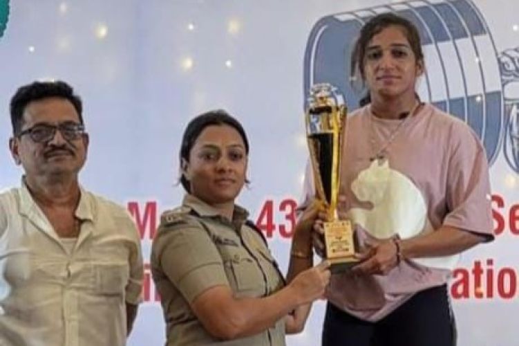 Awards_&_Recognition_img